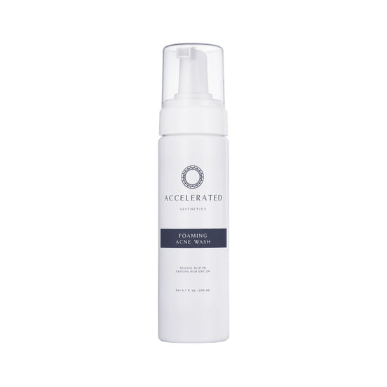 Limpiador facial espumoso para el acné
