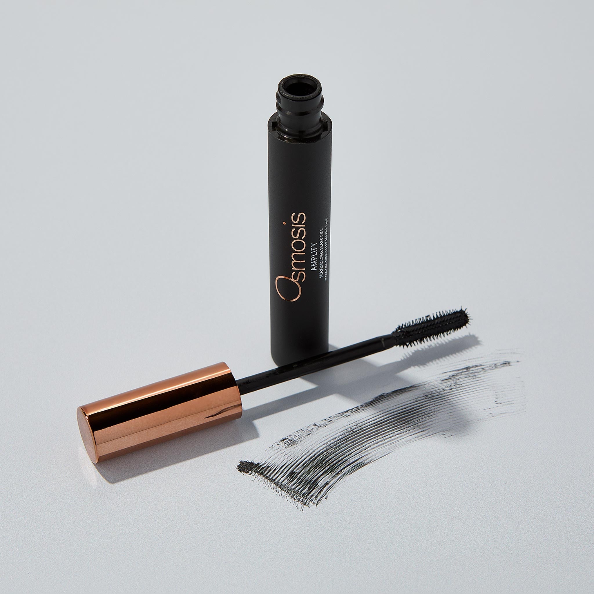 Amplify Maximizing Mascara