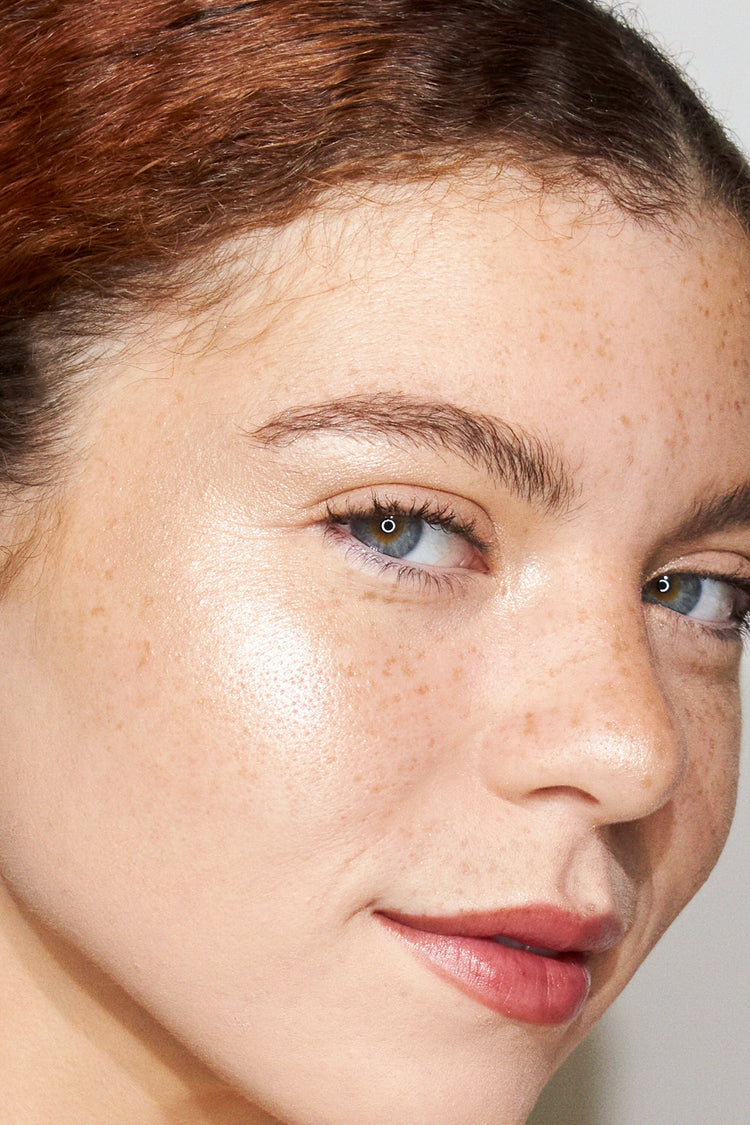 Double Take Skin Perfecting Highlighter