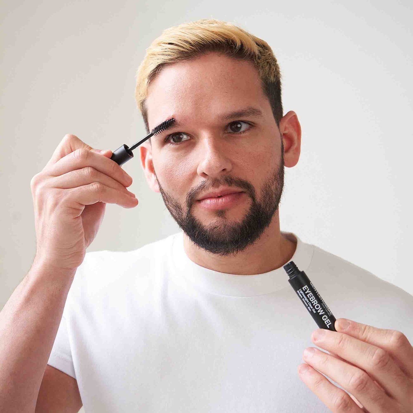 Gel para cejas para hombres