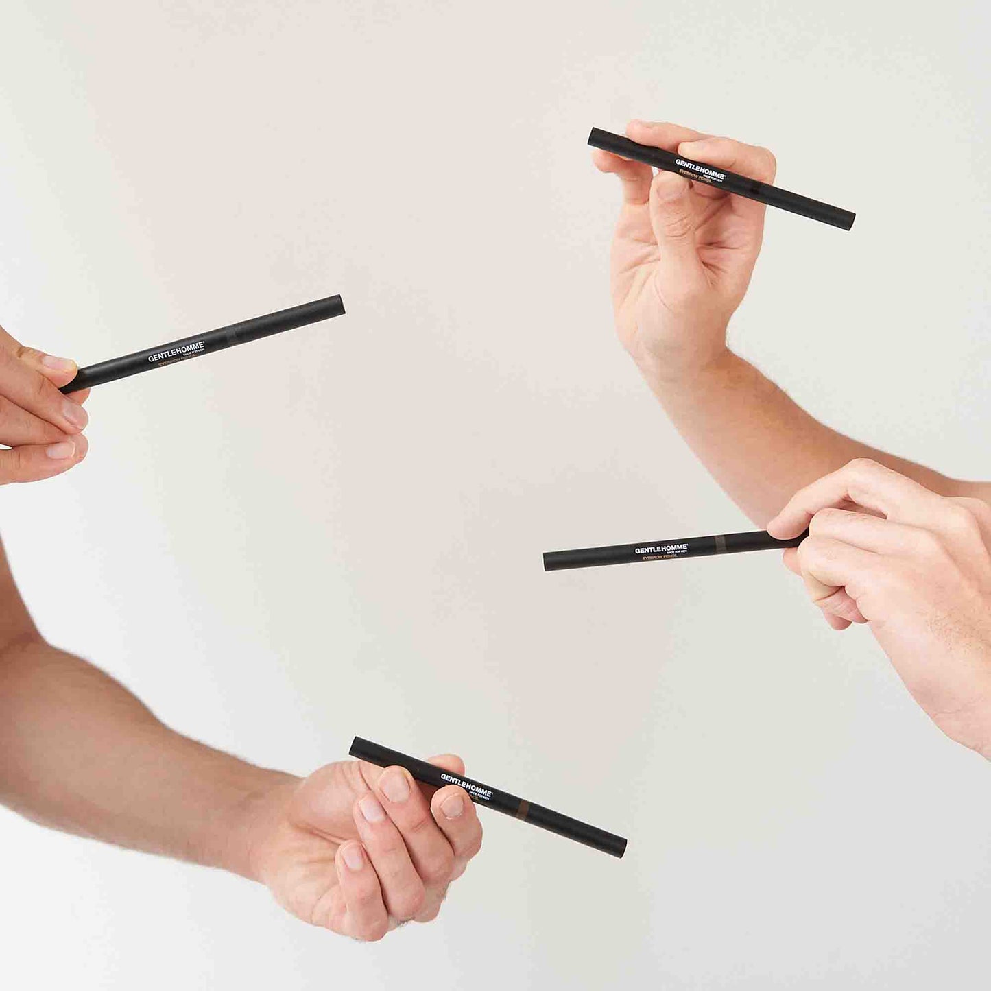 Lápiz de cejas para hombres