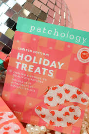 Holiday Treats, Cooling & Hydrating No-Slip Eye Patches
