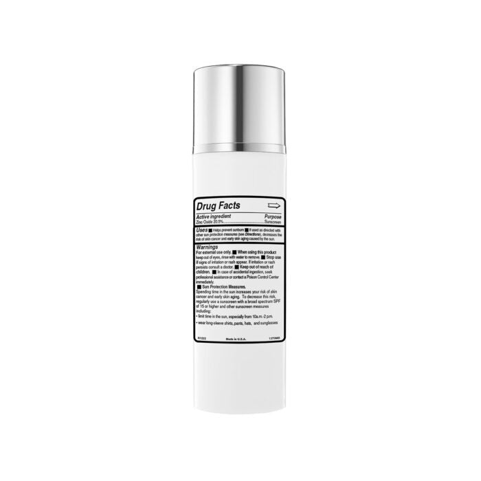 MatteShield SPF con color y control de grasa